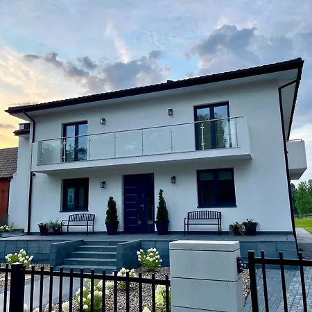 Apartment Lesniow Zarki